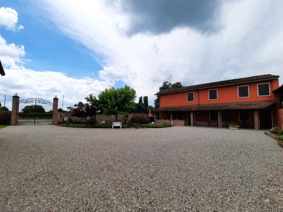 Corte Morona Marmirolo Buitenkant foto