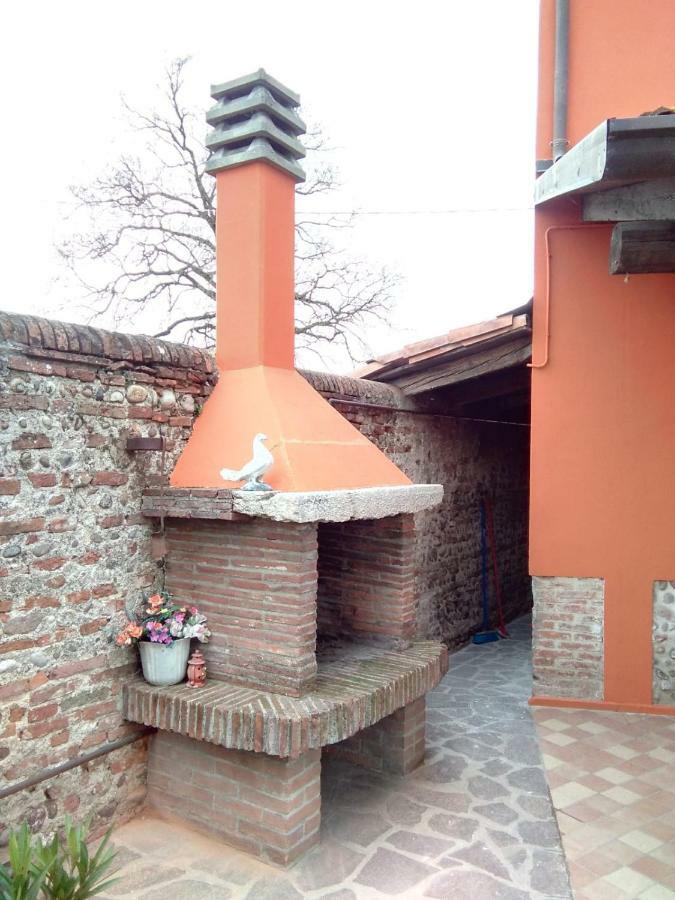 Corte Morona Marmirolo Buitenkant foto
